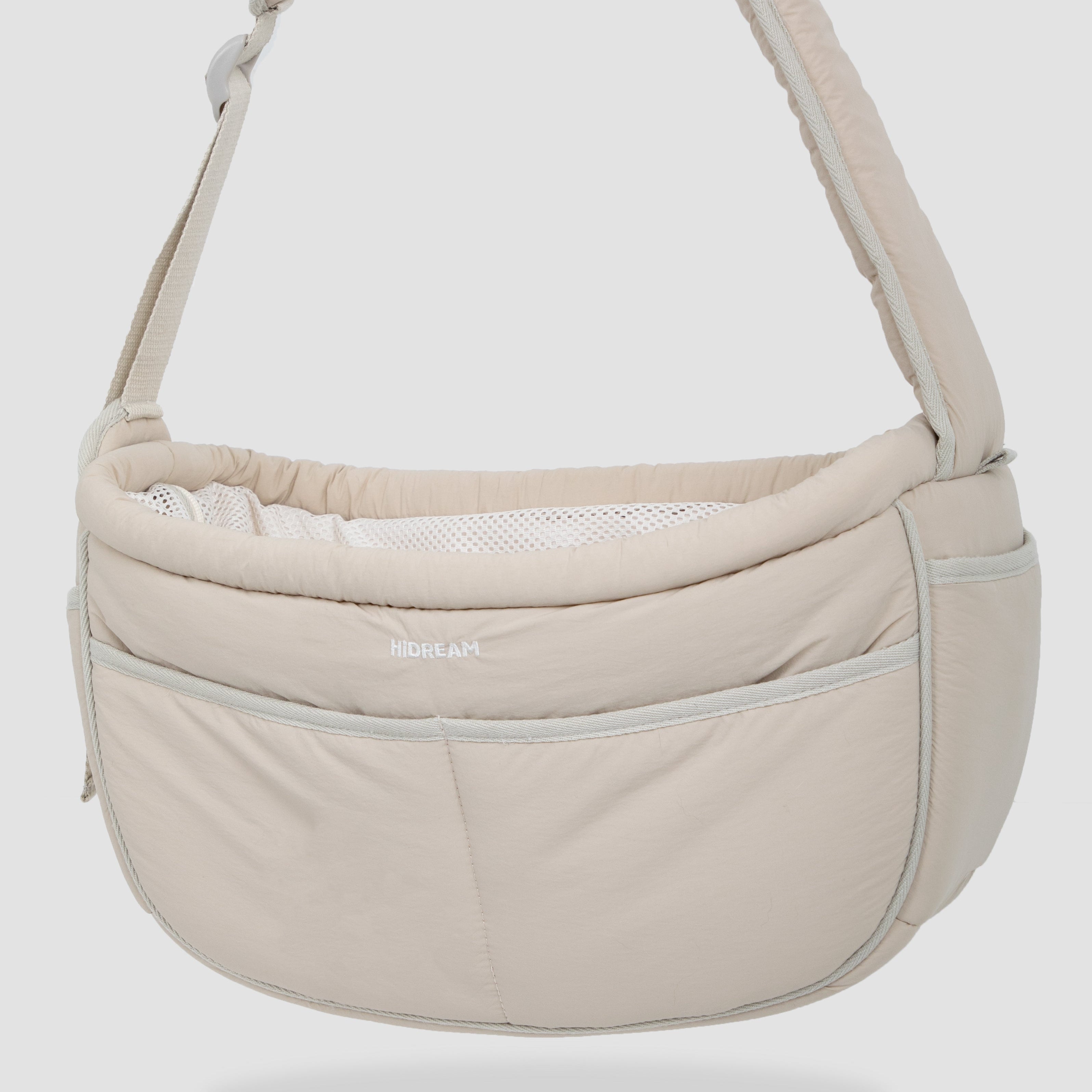 Product image of the HiDREAM Soft fūfū - Pet Crossbody Carrier