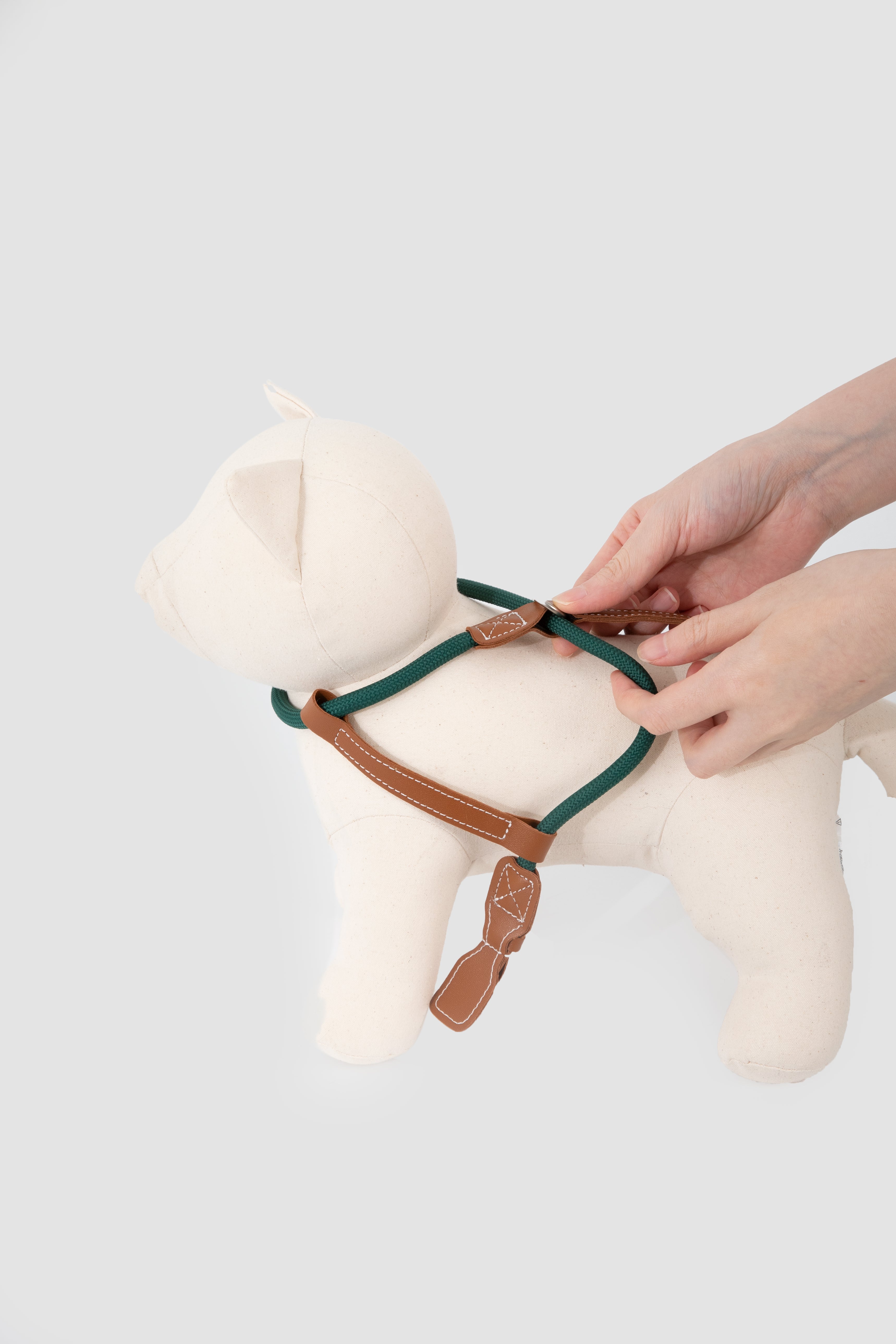 Product image of the HiDREAM Rambler - Cat Harness Set